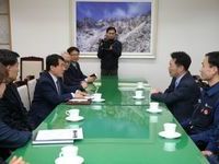 [전북도민일보] 현대자동차 전주공장 노사, 완주군에 기부금 전달 